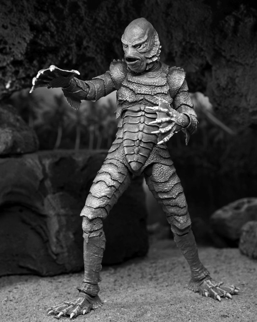 Universal Monsters - 7” Scale Action Figure - Ultimate Creature from the Black Lagoon Figure (B&W) 