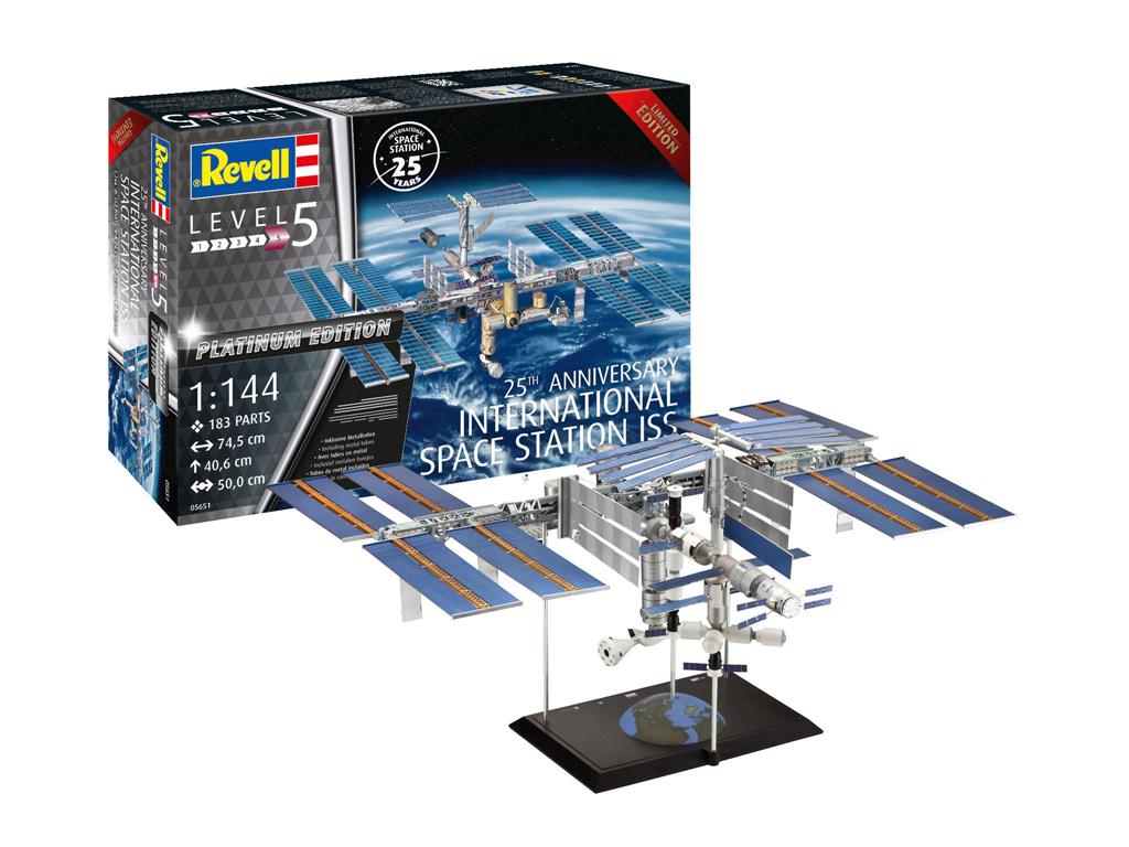 Revell: 25th Anniversary "ISS" Platinum Edition 1:144